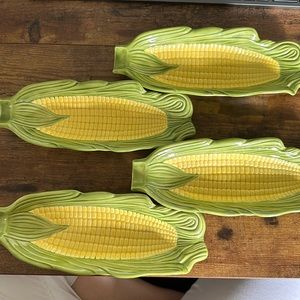 Set of 4 handmade corn plates